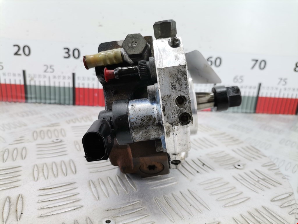 ТНВД (топливный насос высокого давления) BMW 1er E81\E87 2004-2011