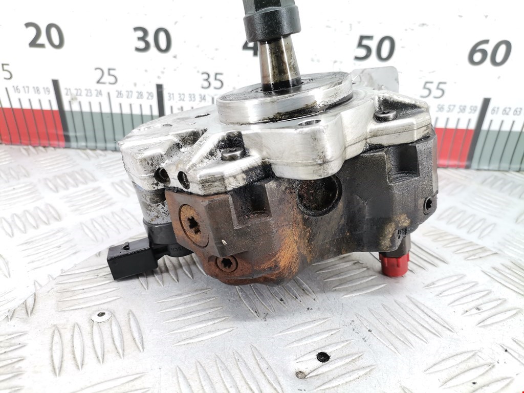 ТНВД (топливный насос высокого давления) BMW 1er E81\E87 2004-2011