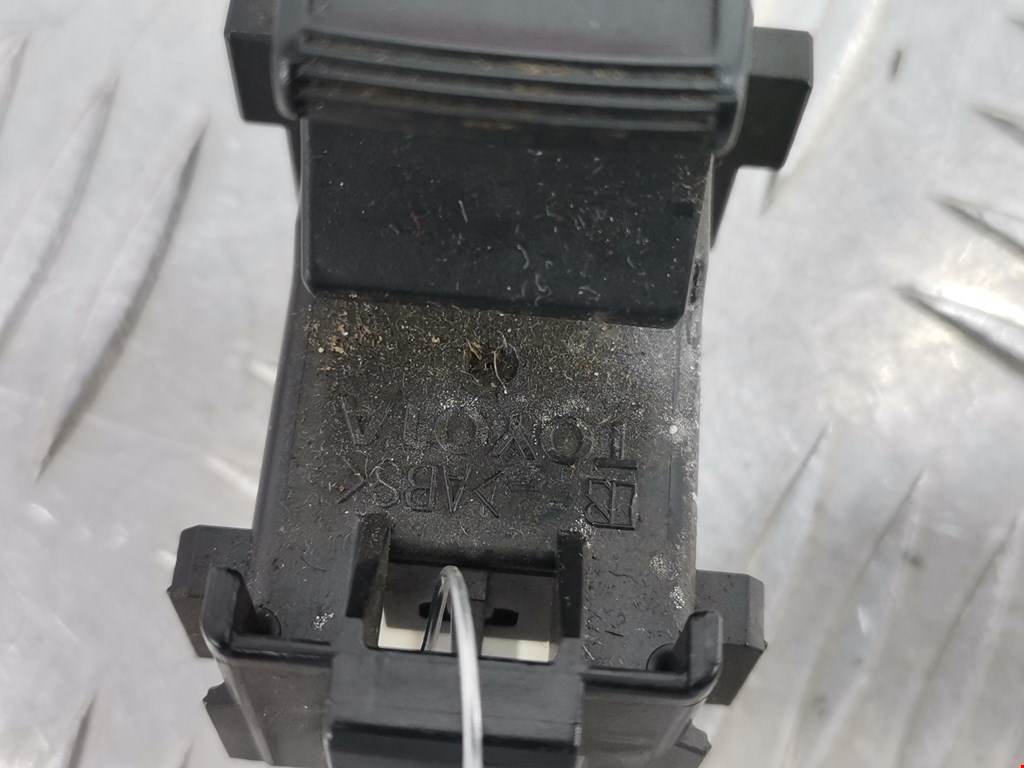 Кнопка стеклоподъемника TOYOTA RAV 4 XA30 2006-2012