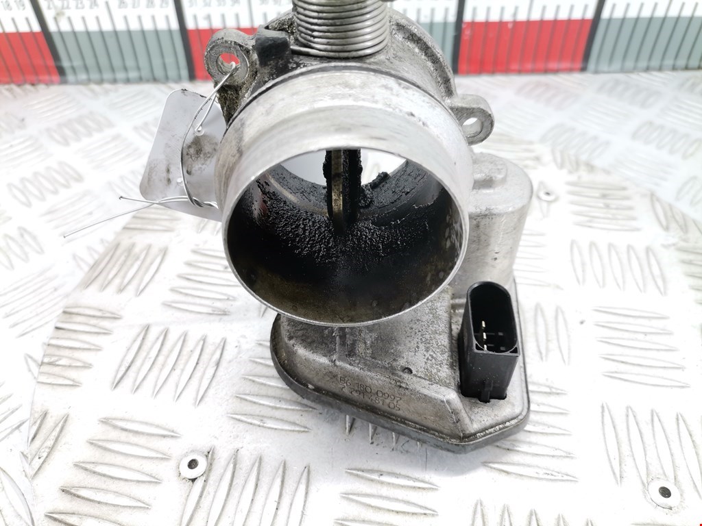 Заслонка дроссельная электрическая BMW 1er E81\E87 2004-2011