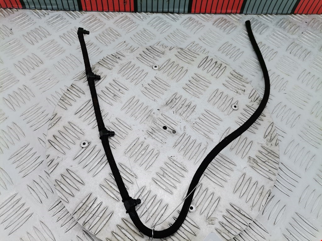 Трубка топливная BMW 1er E81\E87 2004-2011