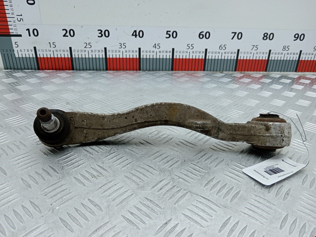 Рычаг передний правый AUDI A4 B8 2007-2015