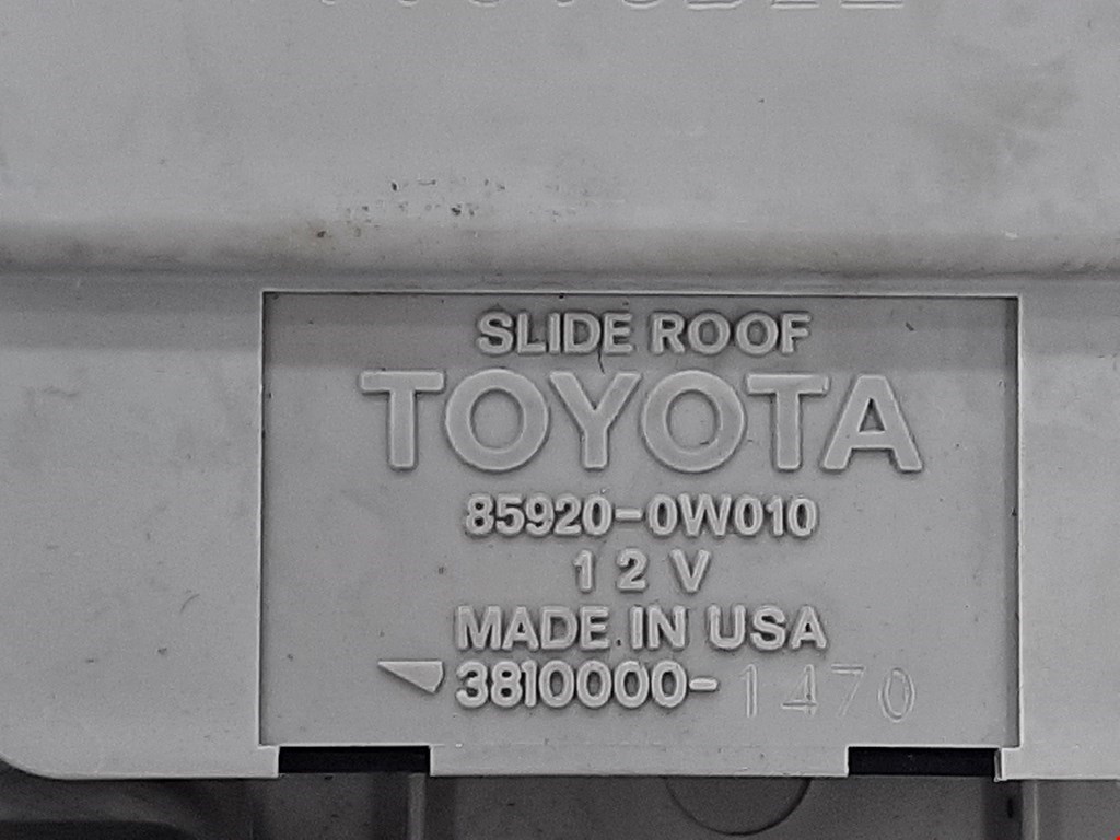 Плафон салонный (салона фонарь) TOYOTA RAV 4 XA20 2000-2005