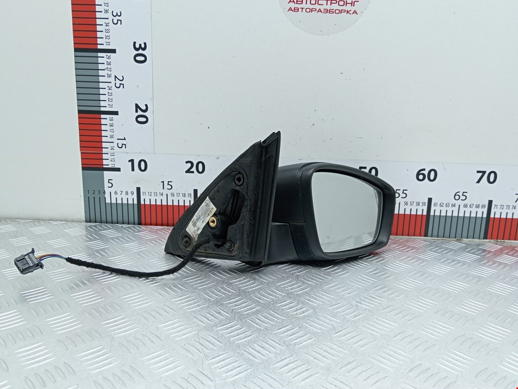 Зеркало правое SKODA Rapid 2012-2020