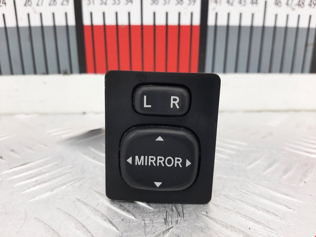 Блок управления зеркалами TOYOTA RAV 4 XA20 2000-2005