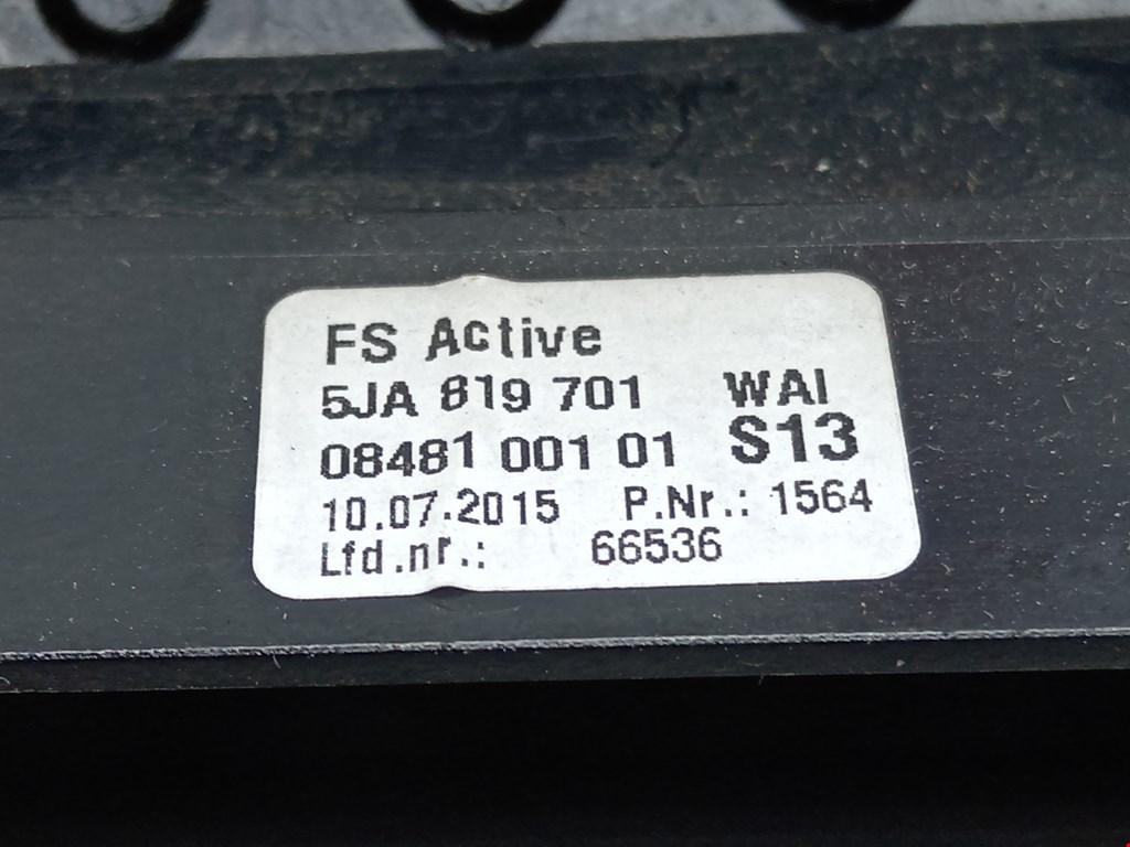 Дефлектор воздушный SKODA Rapid 2012-2020