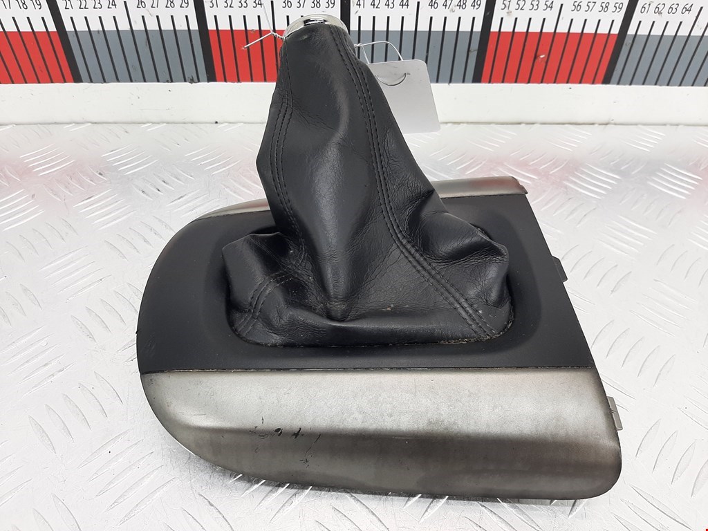 Чехол кулисы КПП TOYOTA RAV 4 XA20 2000-2005