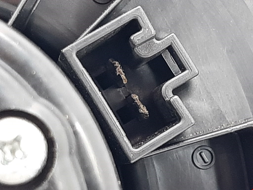 Моторчик (мотор) отопителя салона TOYOTA RAV 4 XA20 2000-2005