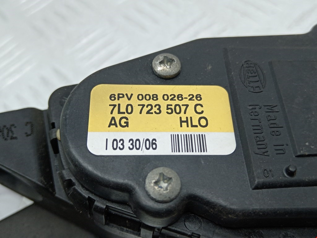 Педаль газа AUDI Q7 I 2006-2015