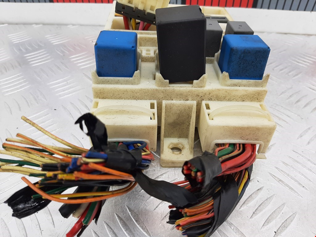 Блок реле HYUNDAI Terracan 2001-2006