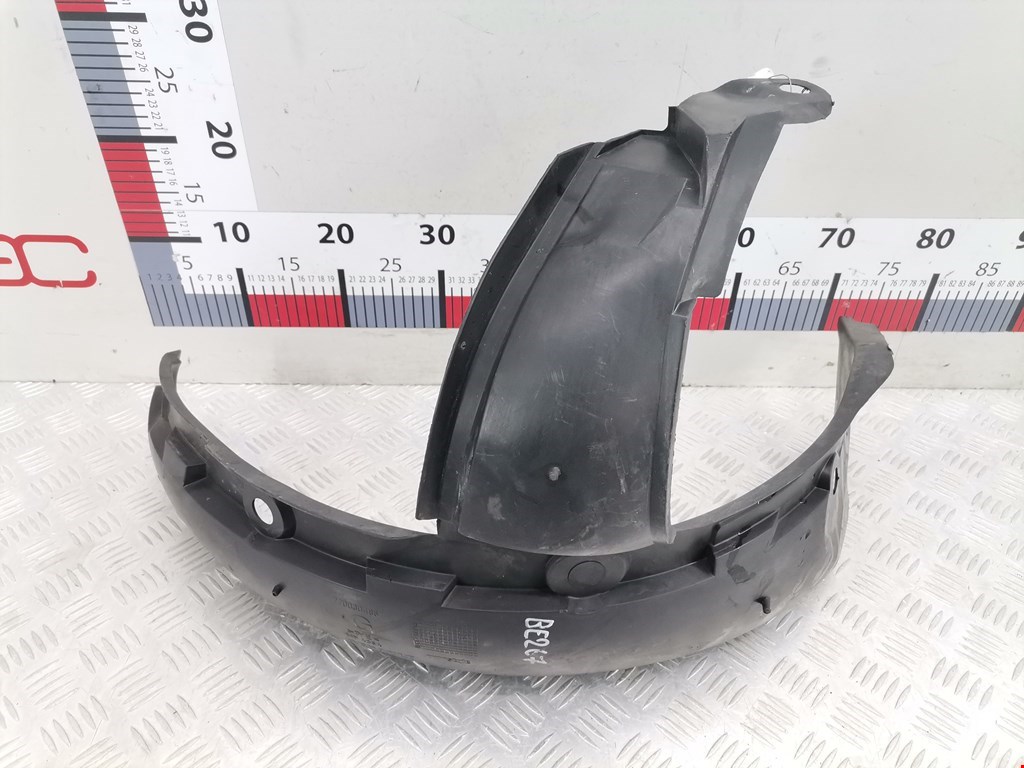 Локер (подкрылок) передний левый RENAULT Kangoo 1997-2008