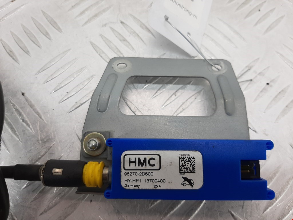 Усилитель антенны HYUNDAI Terracan 2001-2006