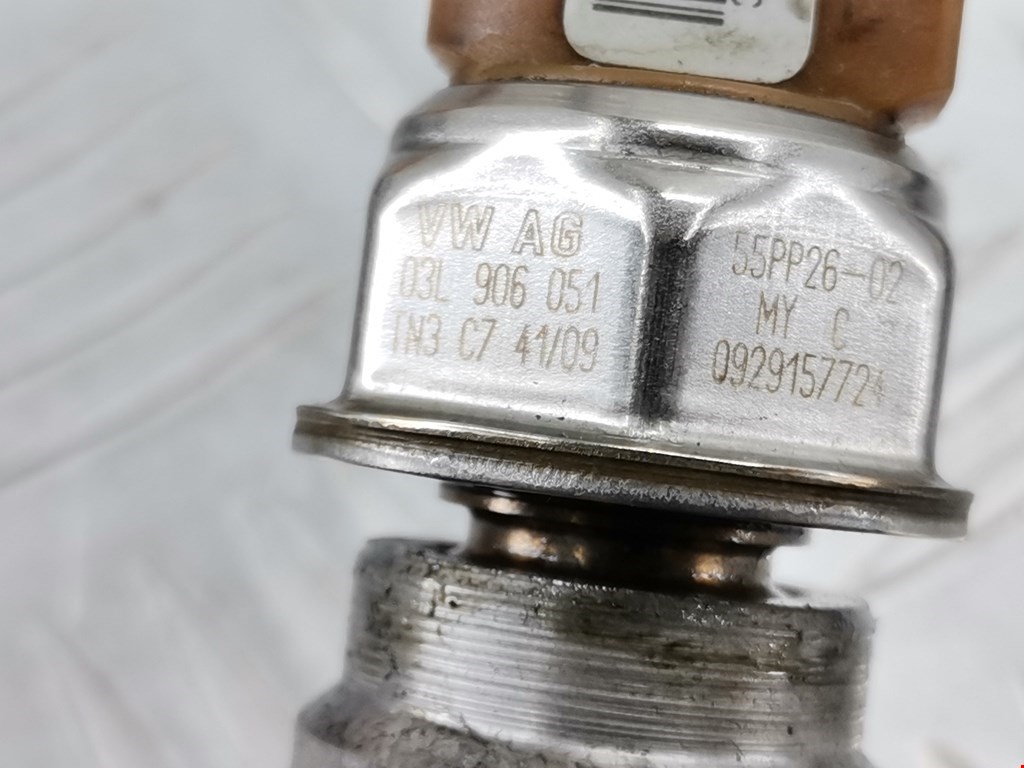 Датчик давления топлива VOLKSWAGEN Passat CC 2008-2017