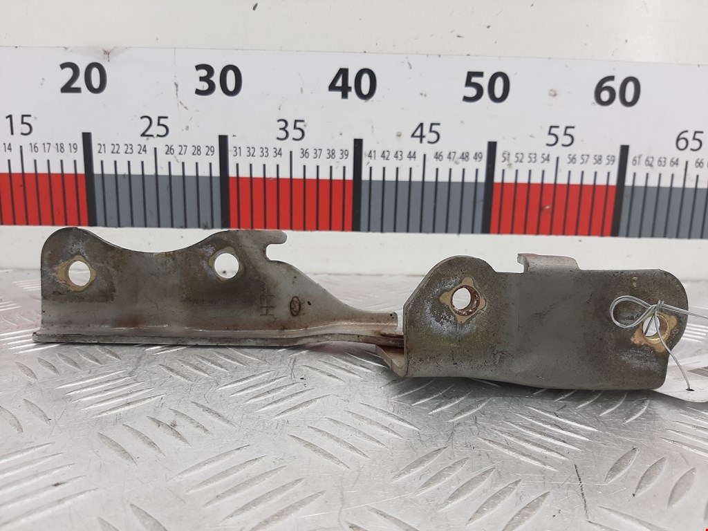 Петля капота левая/правая HYUNDAI Terracan 2001-2006