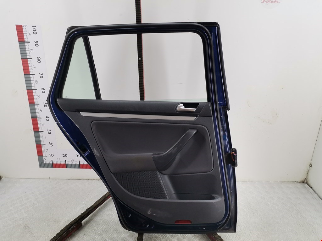 Дверь задняя левая VOLKSWAGEN Golf V 2003-2009