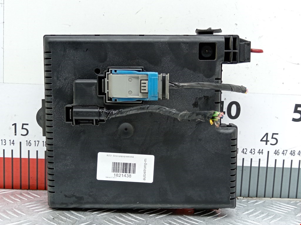 Датчик уровня в бачок омывателя VOLVO XC90 2002-2014