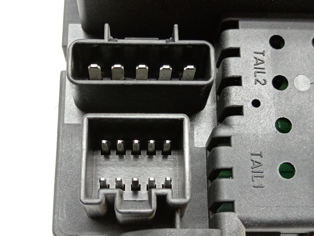 Датчик уровня в бачок омывателя VOLVO XC90 2002-2014