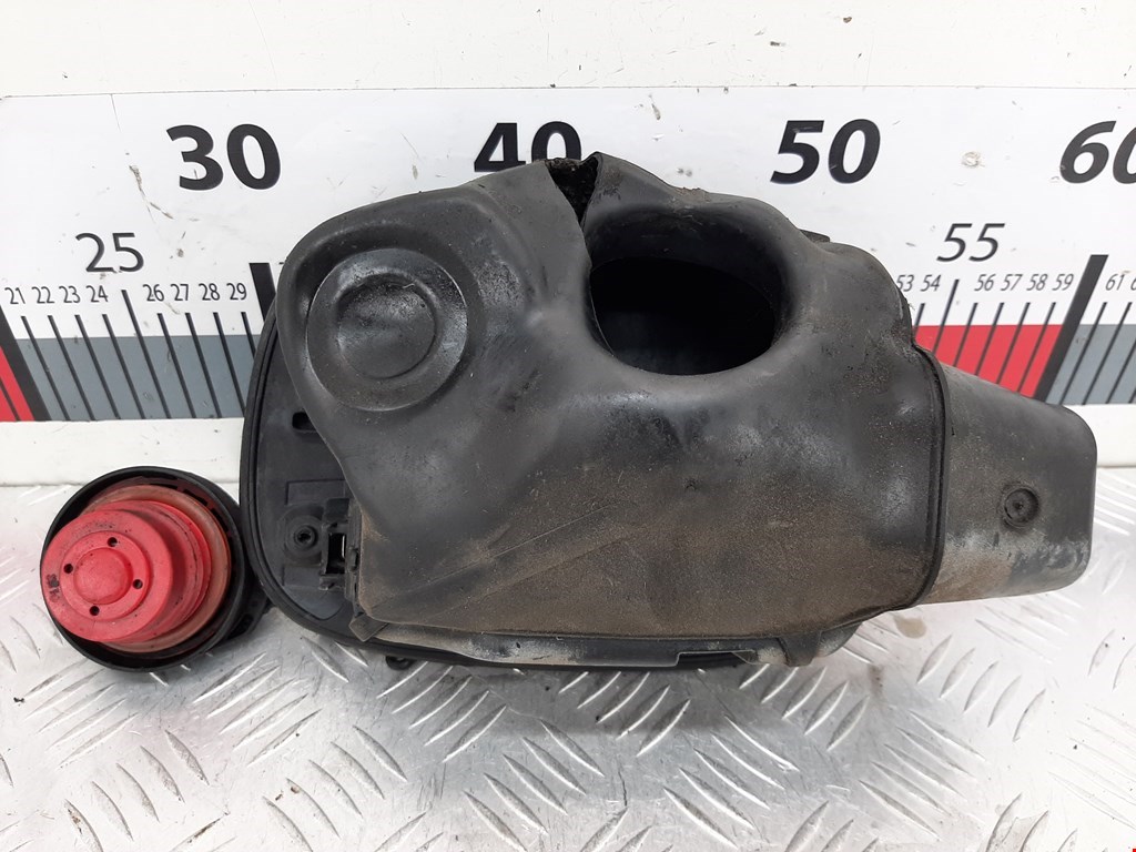 Лючок бензобака VOLVO V70 III 2007-2016