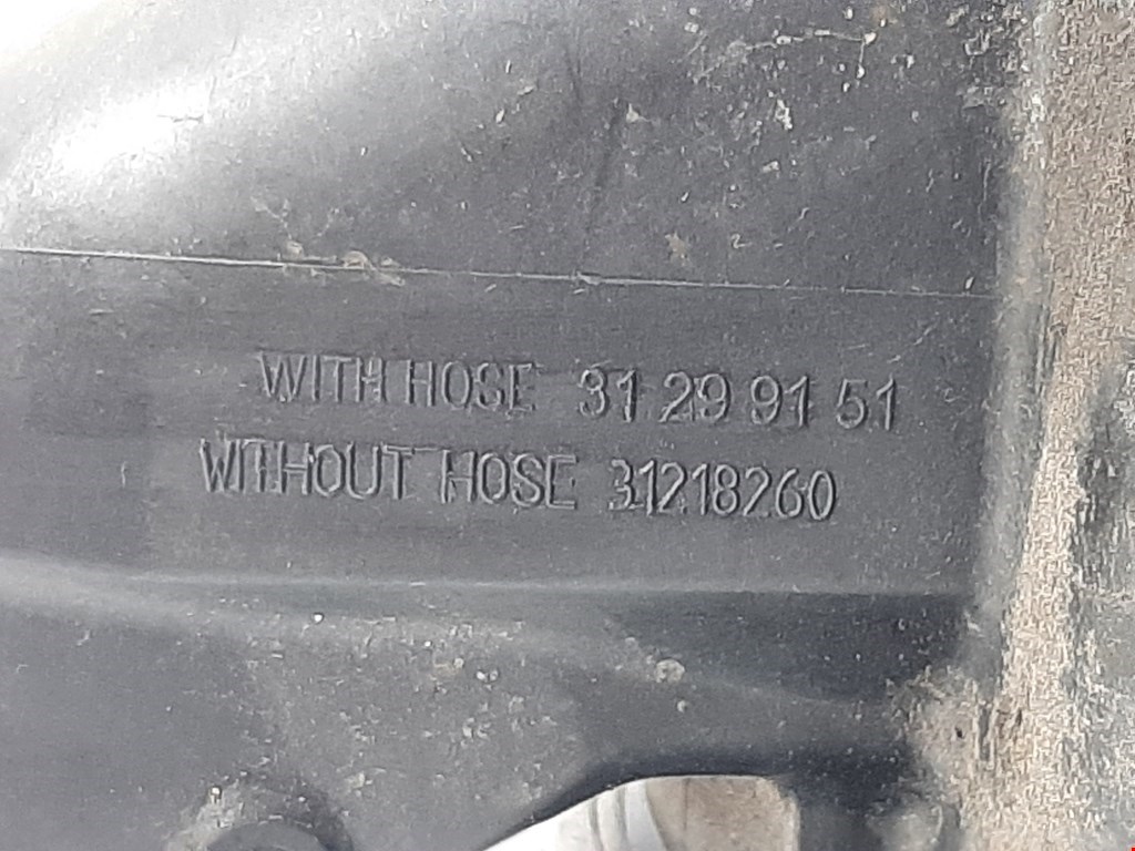 Лючок бензобака VOLVO V70 III 2007-2016