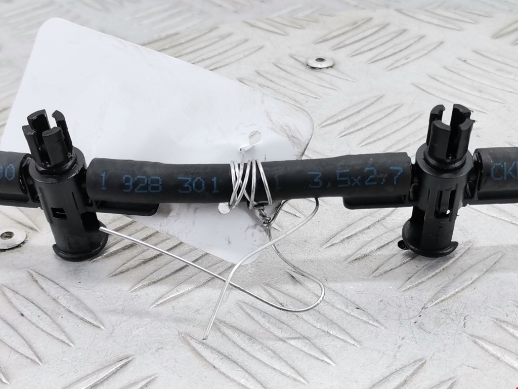 Трубка топливная VOLKSWAGEN Passat CC 2008-2017