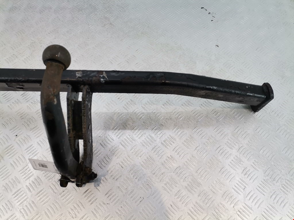 Фаркоп (прицепное устройство) RENAULT Scenic II 2003-2010