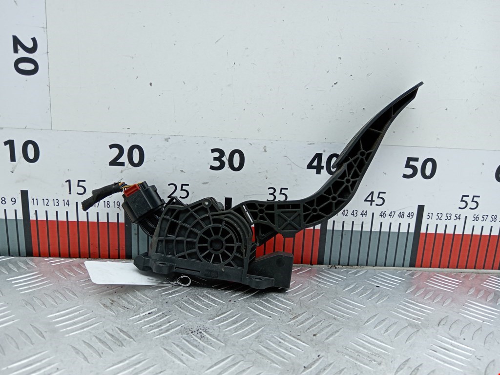 Педаль газа SKODA Rapid 2012-2020