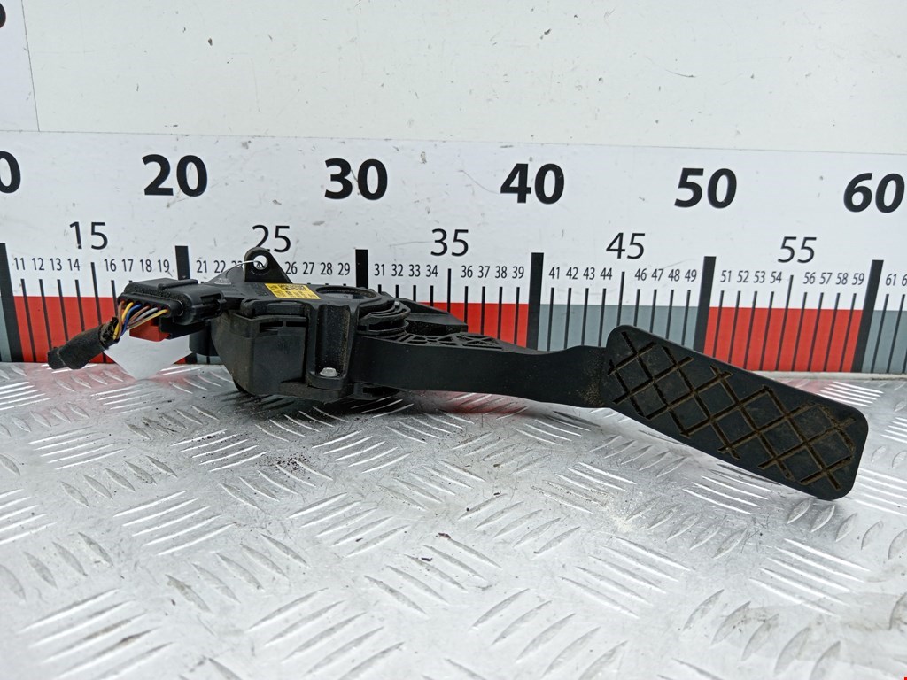 Педаль газа SKODA Rapid 2012-2020