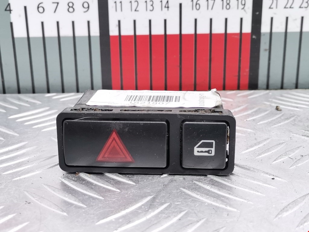 Кнопка аварийной сигнализации (аварийки) BMW X5 E53 1999-2006
