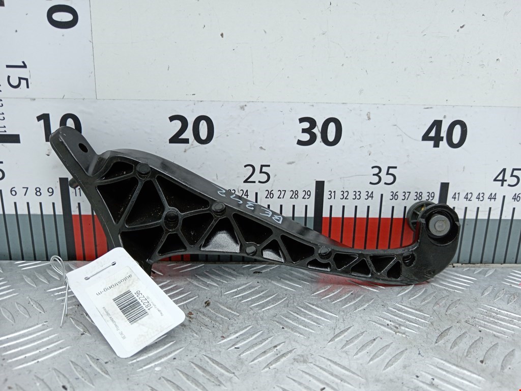 Ролик двери сдвижной (левый/правый средний верхний/нижний) PEUGEOT Partner 2008-2018