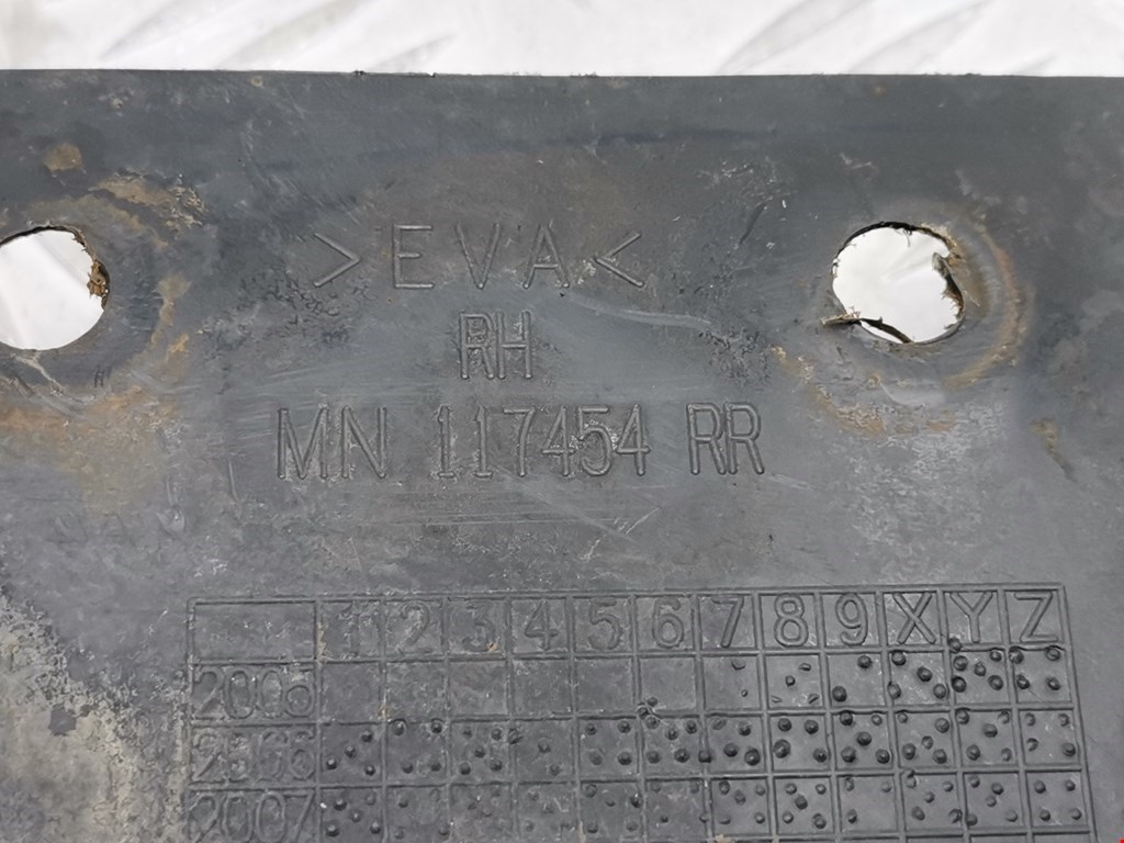 Гидроаккумулятор (груша) буль задний MITSUBISHI L200 KB 2006-2015