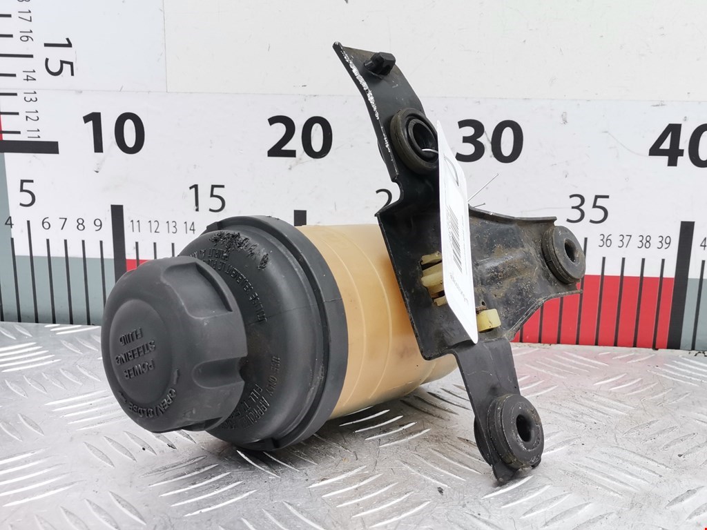 Бачок ГУР (гидроусилителя) KIA Sportage II 2004-2010