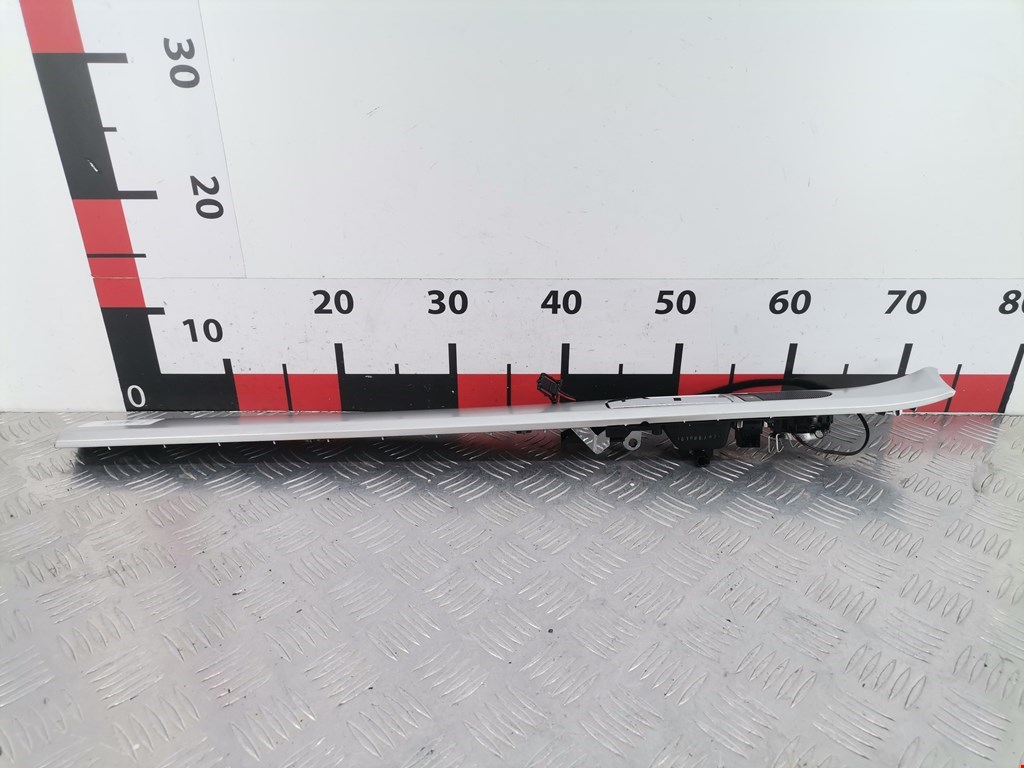 Ручка дверная передняя внутренняя левая VOLKSWAGEN Touareg 2002-2010