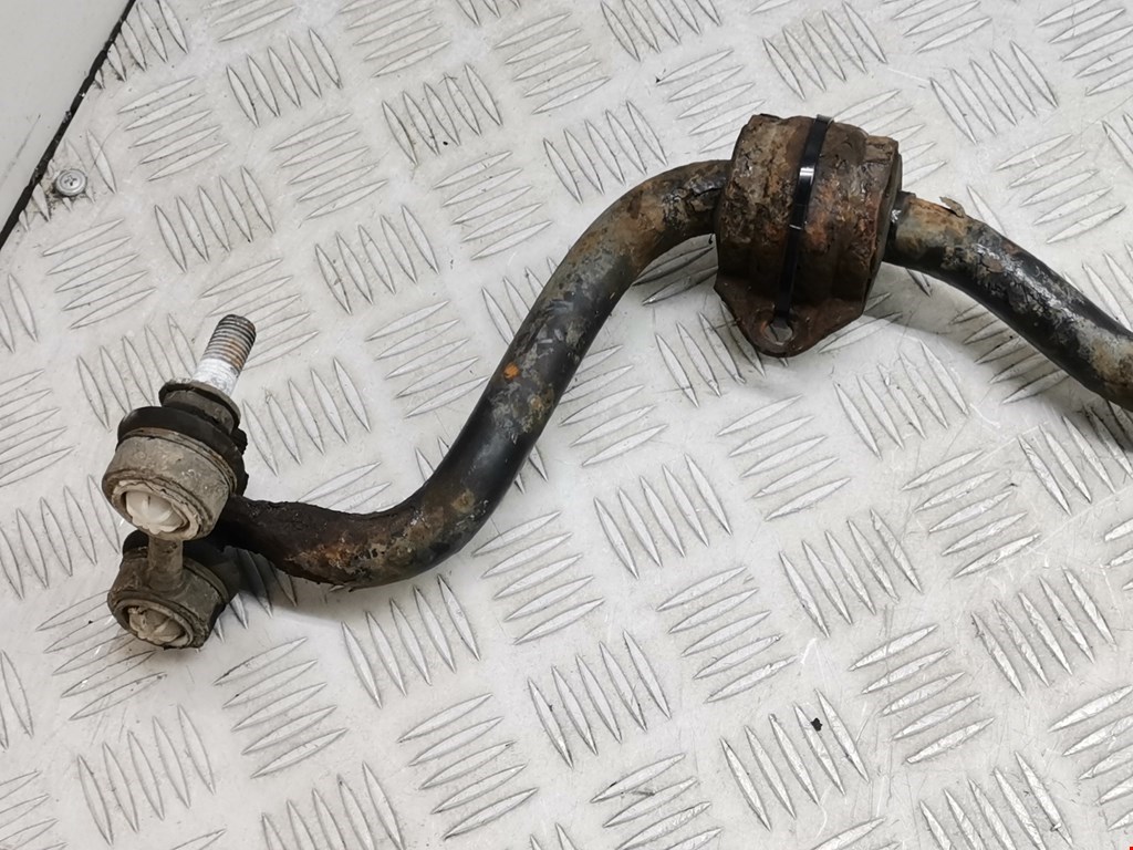 Стабилизатор задний (поперечной устойчивости подвески) BMW X5 E53 1999-2006