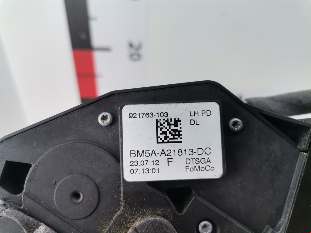 Замок двери передней левой FORD Focus III 2011-2019