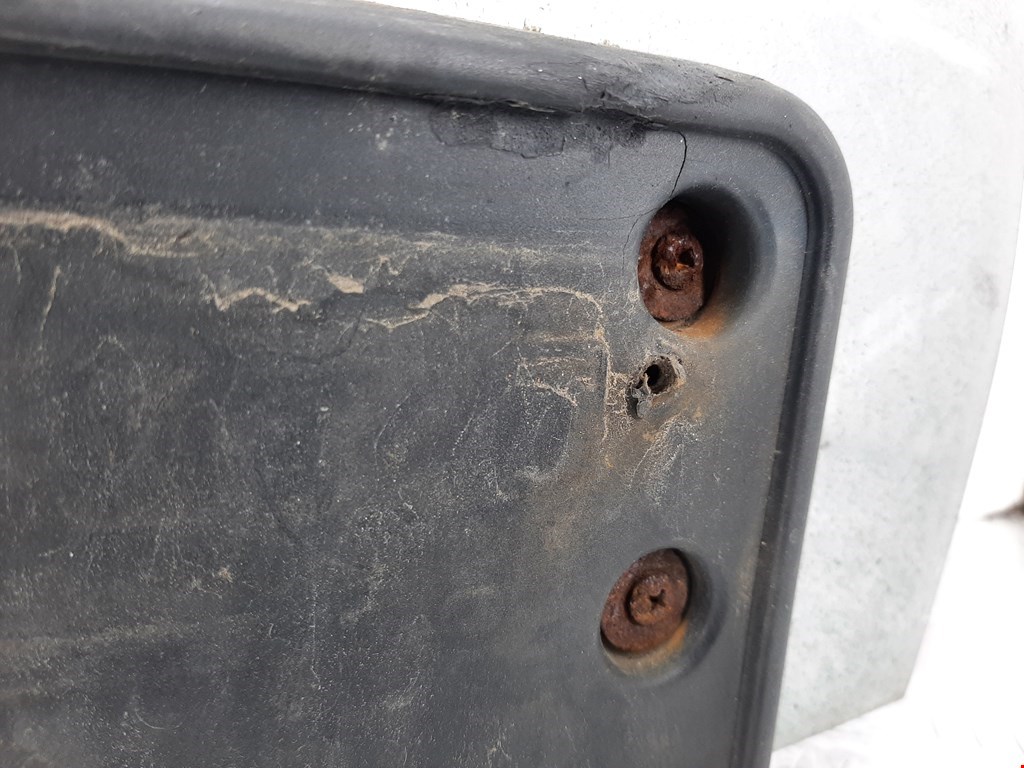 Решетка радиатора VOLKSWAGEN Golf V 2003-2009