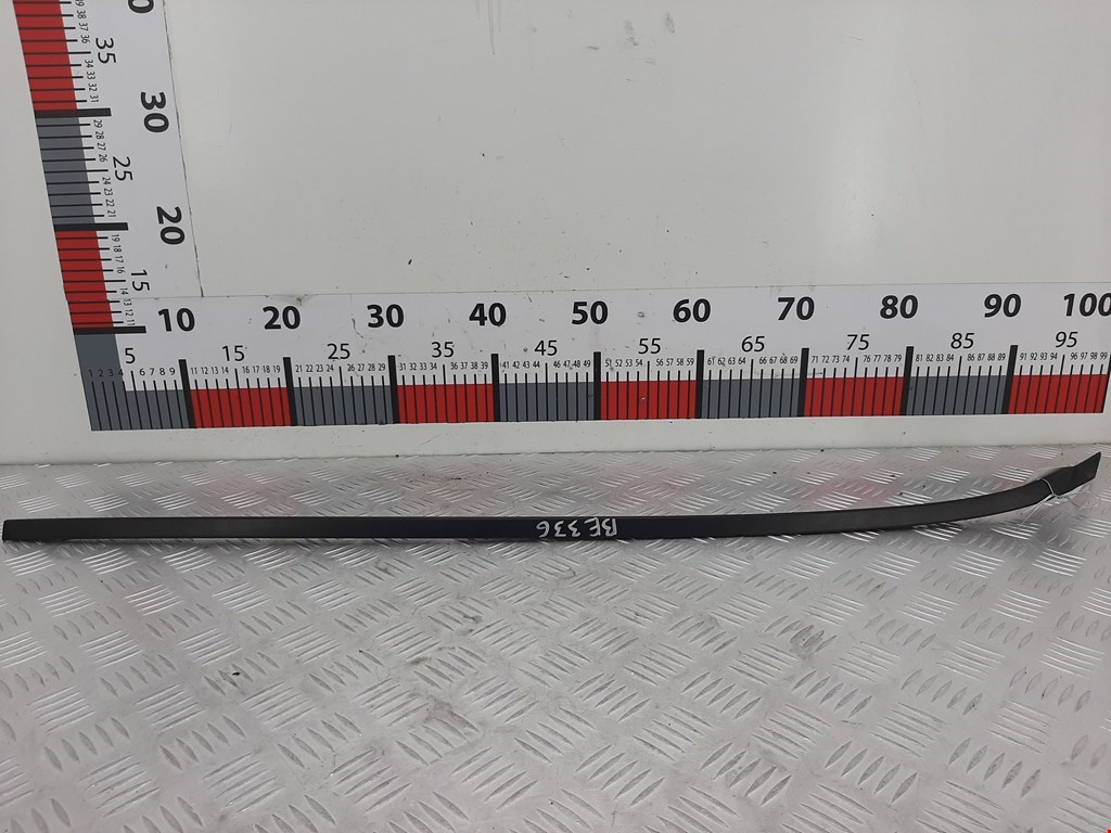 Молдинг лобового стекла FORD Mondeo IV 2007-2015