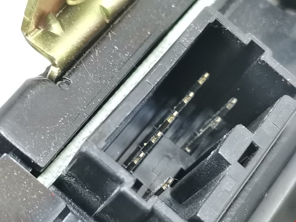 Блок управления центральным замком HYUNDAI Terracan 2001-2006