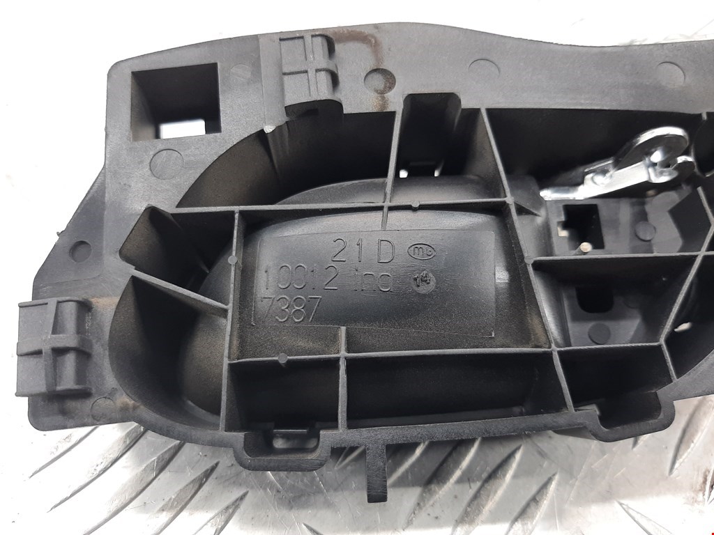 Ручка дверная задняя внутренняя правая CITROEN C4 I 2004-2014