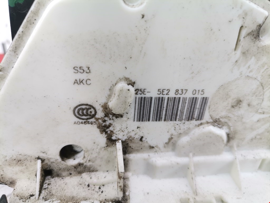 Замок двери передней левой SKODA Rapid 2012-2020