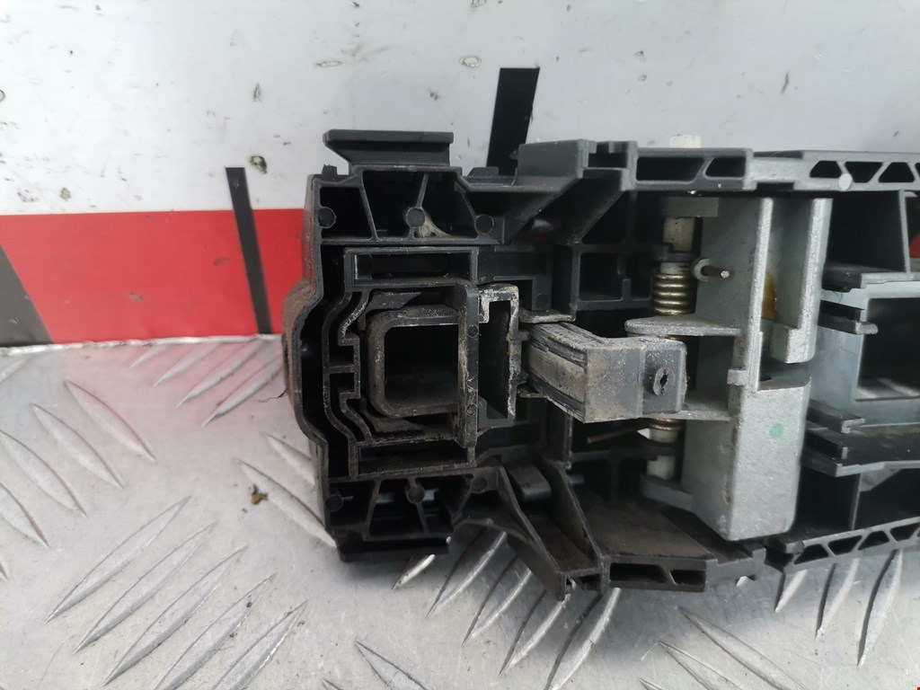 Ручка двери передней наружная левая SKODA Rapid 2012-2020