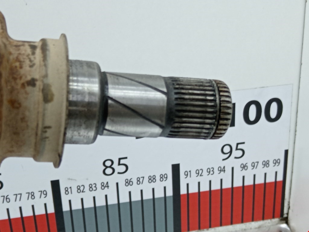 Полуось (привод, приводной вал) передняя правая MITSUBISHI Colt Z3 2003-2012