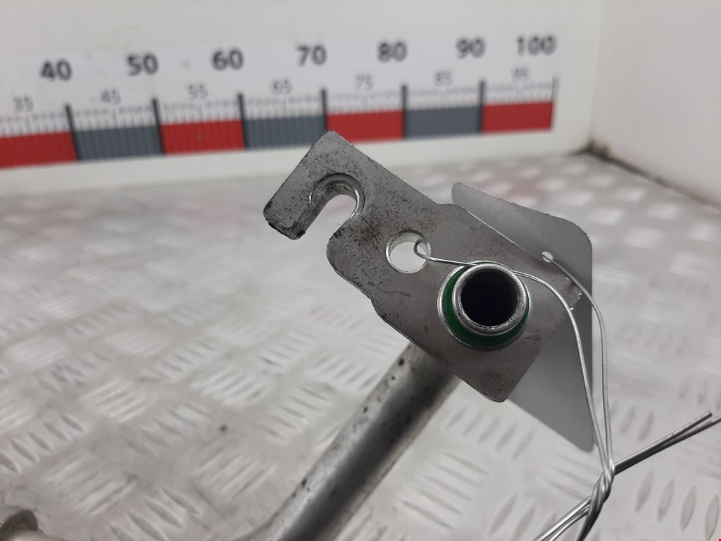 Трубка кондиционера KIA Sorento 2002-2009