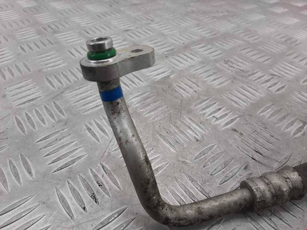 Трубка кондиционера KIA Sorento 2002-2009