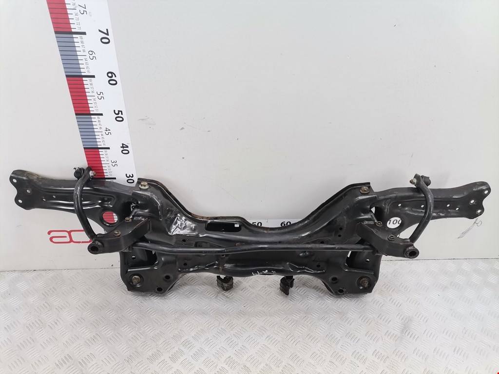 Балка передняя подрамник Skoda Rapid 1 (2012-2020)