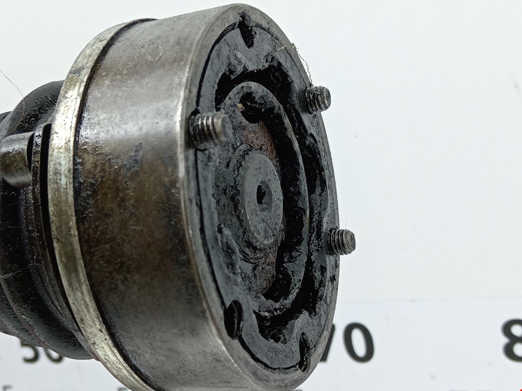 Полуось (привод, приводной вал) передняя правая SKODA Octavia A5 1Z- 2004-2013