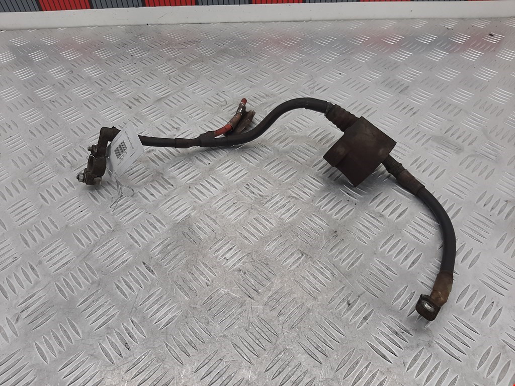 Клемма аккумулятора (плюс) + VOLKSWAGEN Caddy III 2004-2015