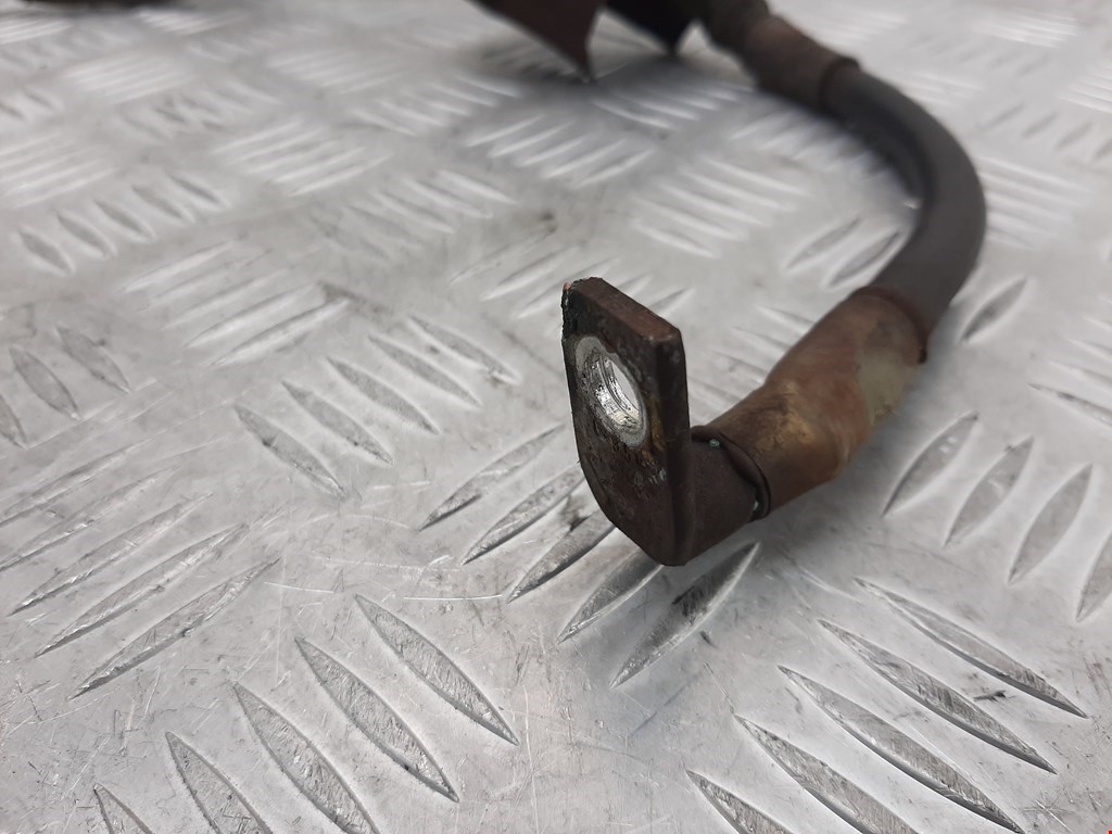 Клемма аккумулятора (плюс) + VOLKSWAGEN Caddy III 2004-2015