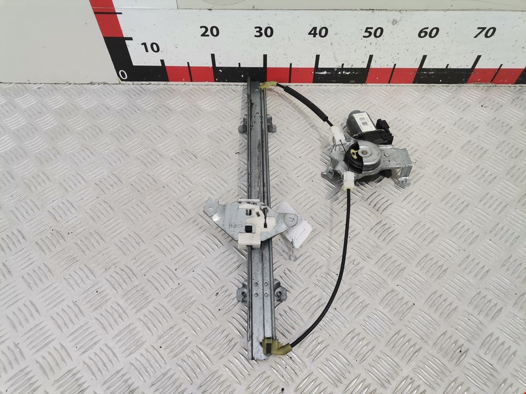 Стеклоподъемник передний правый NISSAN Note E11 2005-2014