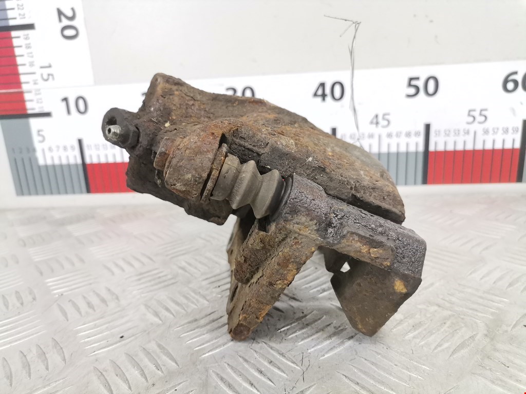 Суппорт передний правый FORD Mondeo III 2000-2007