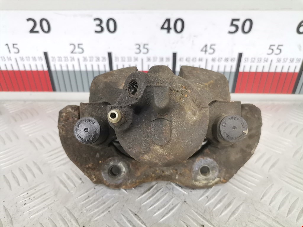 Суппорт передний левый Ford Focus 2 (2004-2011)